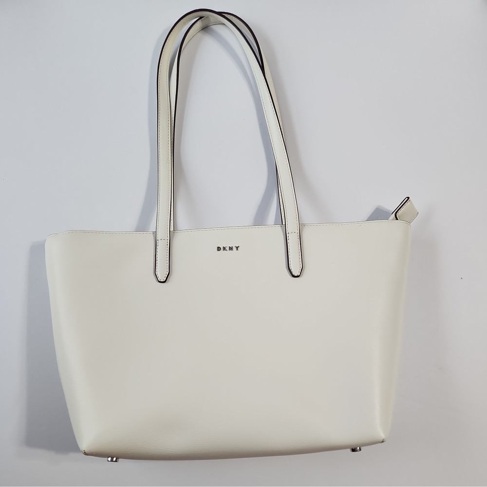 DKNY Sutton Bryant Medium Tote White Leather Zip Top Closure Never Full Purse